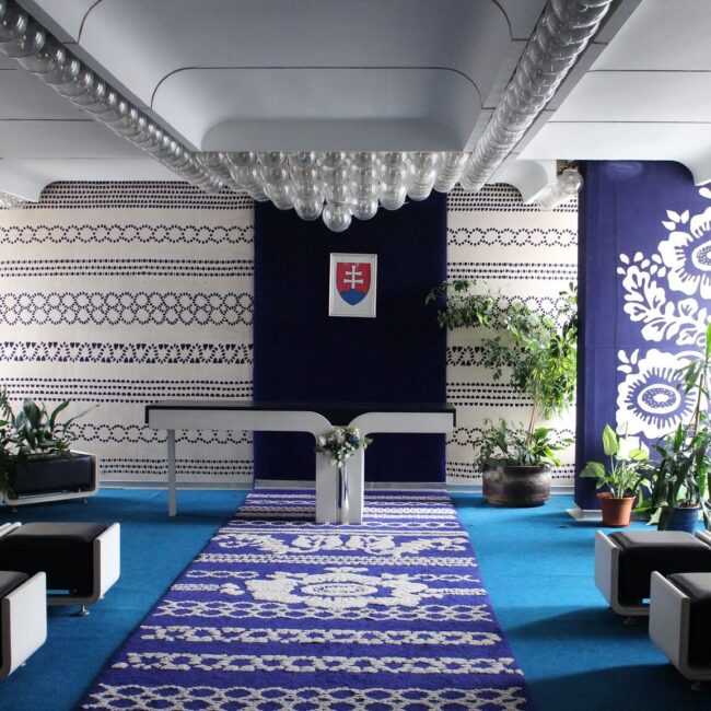 Vladimír Popovič, Výtvarná výzdoba interiéru sobášnej siene v dome kultúry, Párnica, 1980